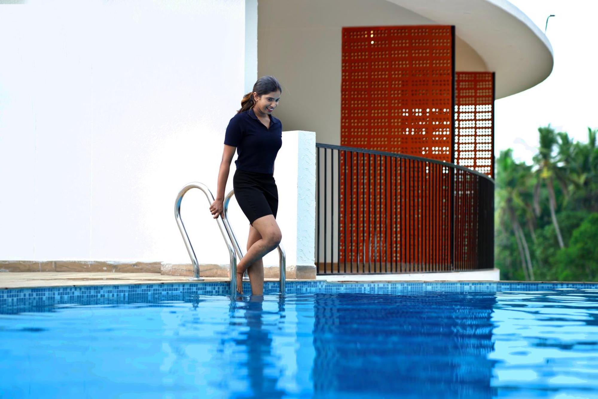 Serene Aqua Hills Kozhikode 호텔 Mennanyam 외부 사진